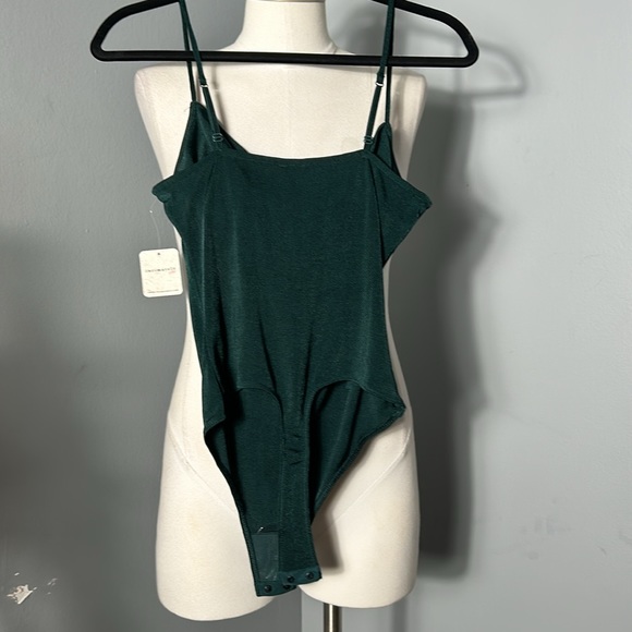 Free People Cowls in the Club bodysuit Pine Green Stretchy- NWT size M - Picture 10 of 12